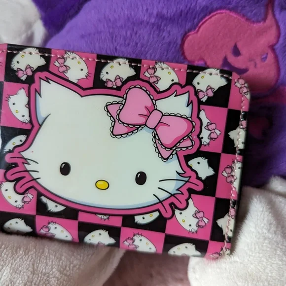 hello kitty charmmy kitty wallet